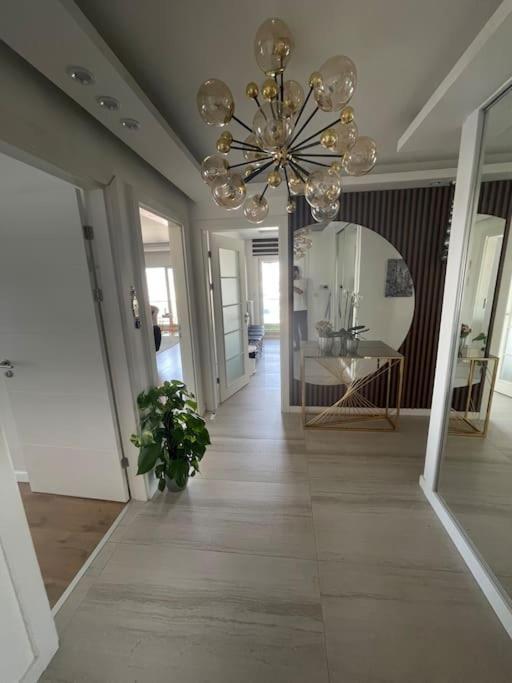 Pool 24-7 Security Within The Complex Daire İstanbul